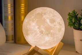 3D Moon lamp light